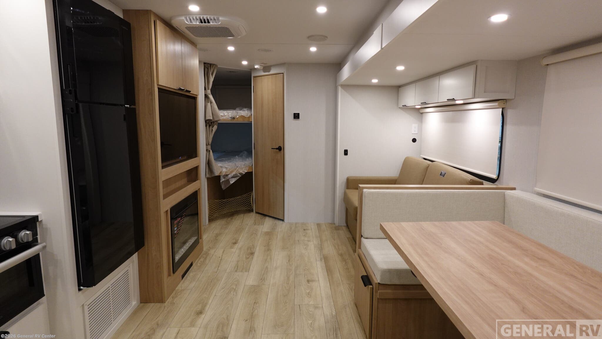 2026 Winnebago Thrive 28BHS - New Travel Trailer For Sale by General RV Center in Ashland, Virginia