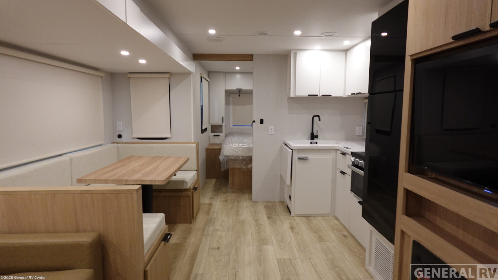 New 2026 Winnebago Thrive 28BHS available in Ashland, Virginia