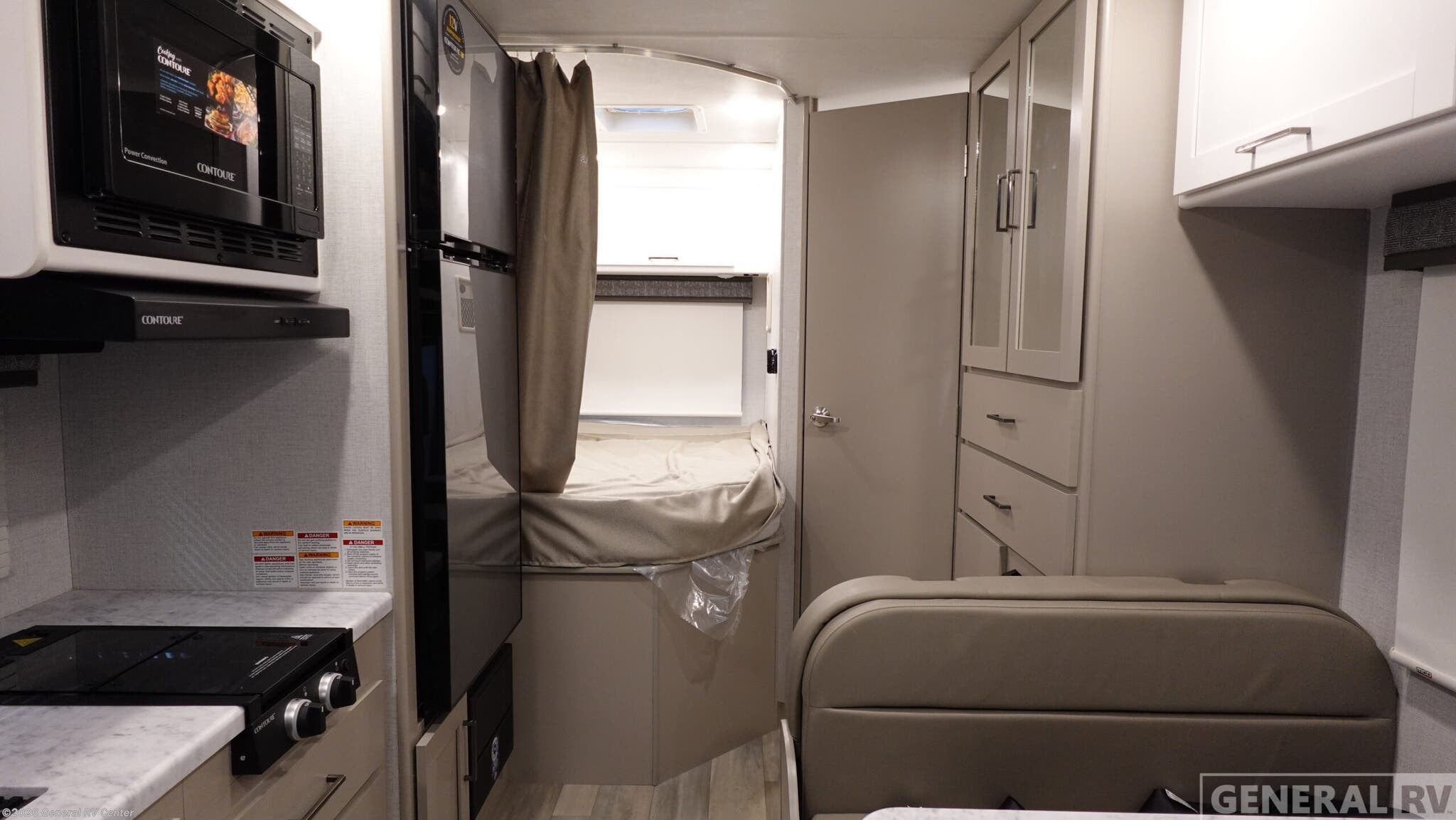 2026 Thor Motor Coach Pasadena SE SE21 Chevy - New Class C For Sale by General RV Center in Ashland, Virginia