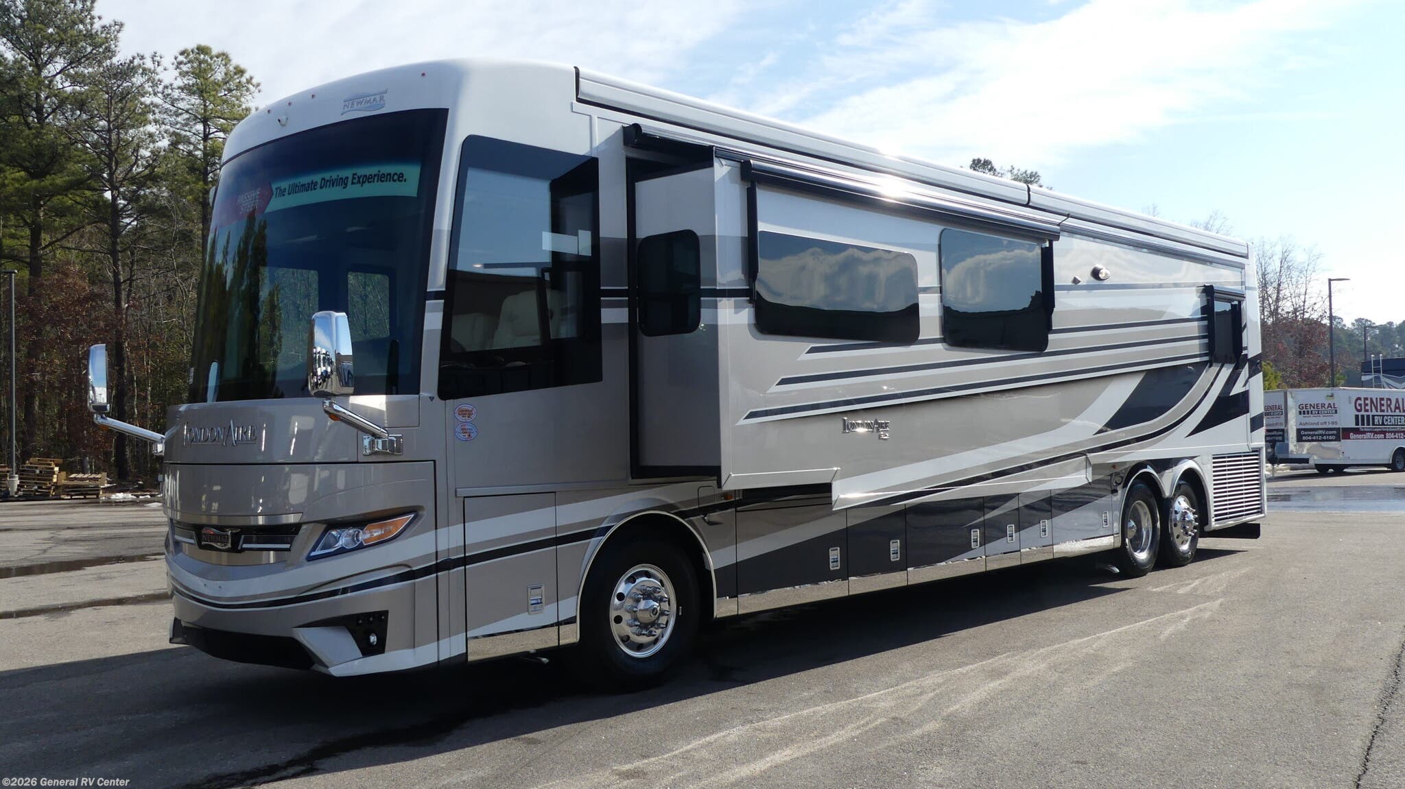 New 2026 Newmar London Aire 4595 available in Ashland, Virginia