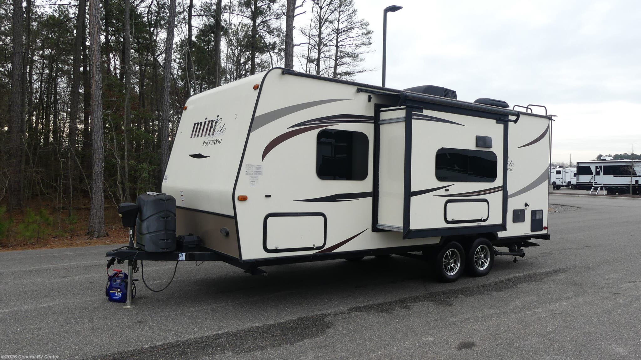 2017 Forest River Rockwood Mini Lite 2304KS - Used Travel Trailer For Sale by General RV Center in Ashland, Virginia