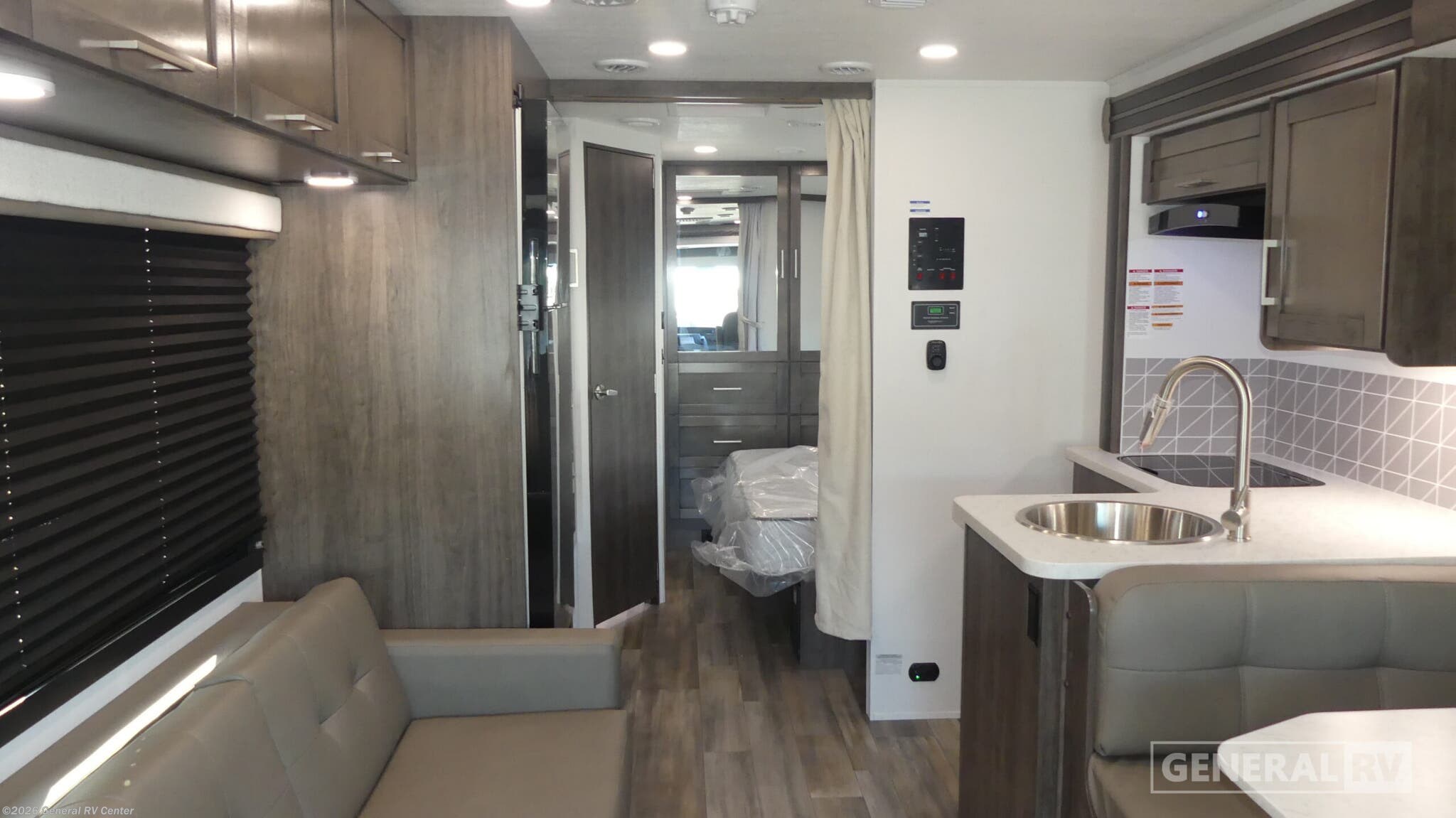 2026 Entegra Coach Vision SE 27A - New Class A For Sale by General RV Center in Ashland, Virginia
