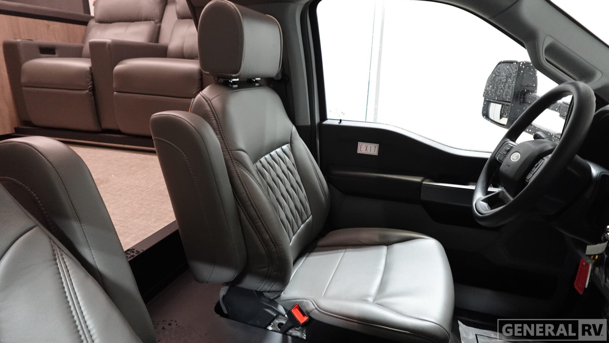 2026 Lineage 31ZW by Grand Design from General RV Center in Ashland, Virginia