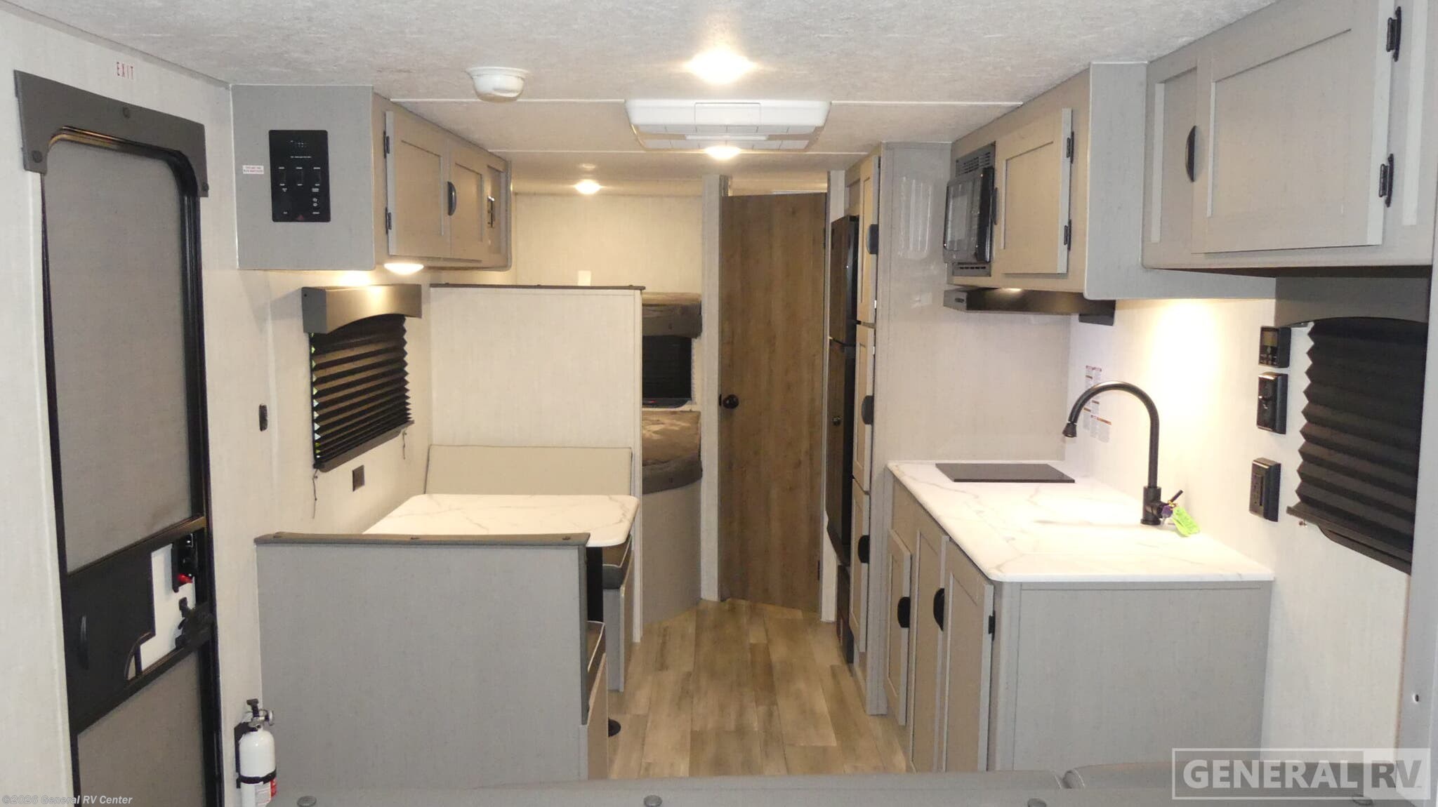 2025 Coachmen Clipper 26BH - Used Travel Trailer For Sale by General RV Center in Ashland, Virginia