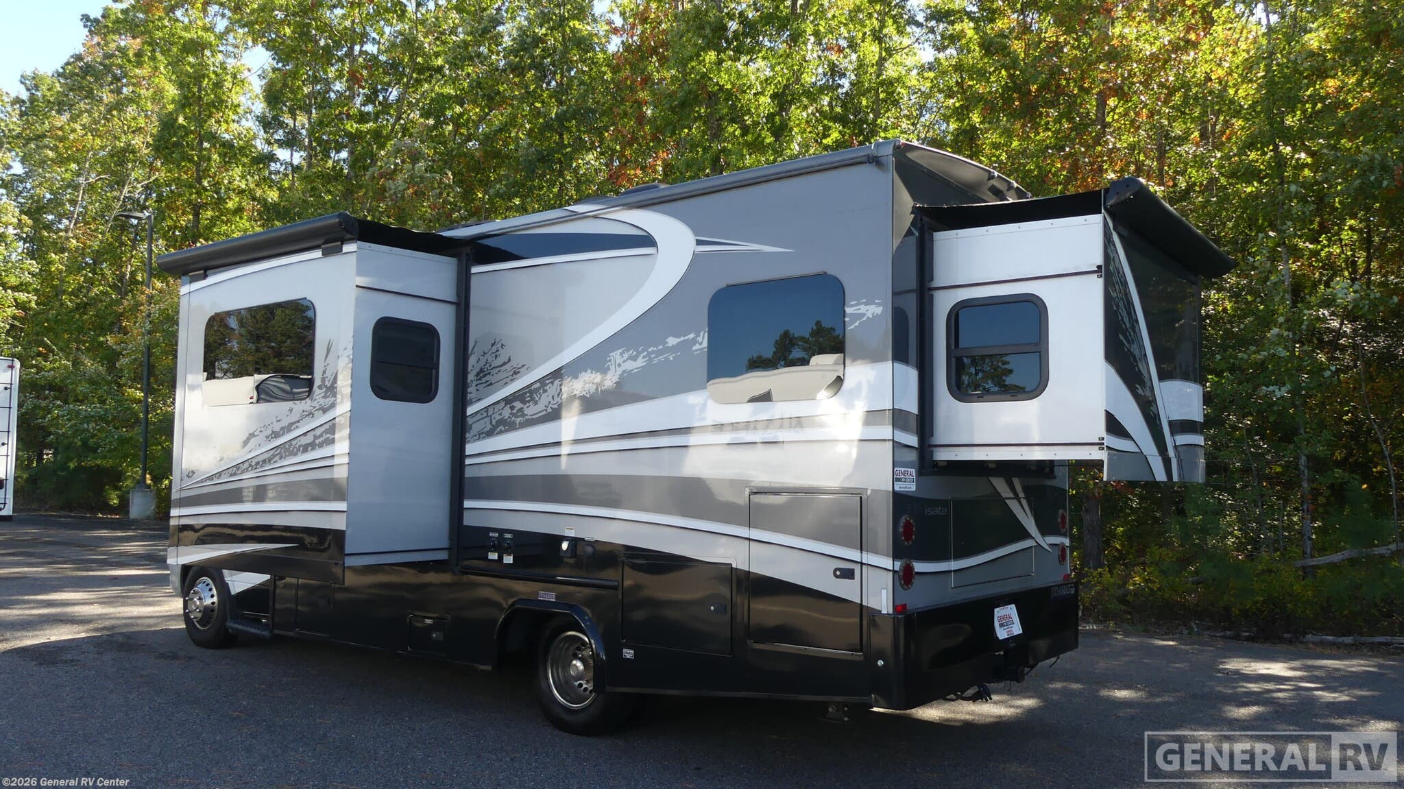 2019 ISATA 3 24RW by Dynamax Corp from General RV Center in Ashland, Virginia