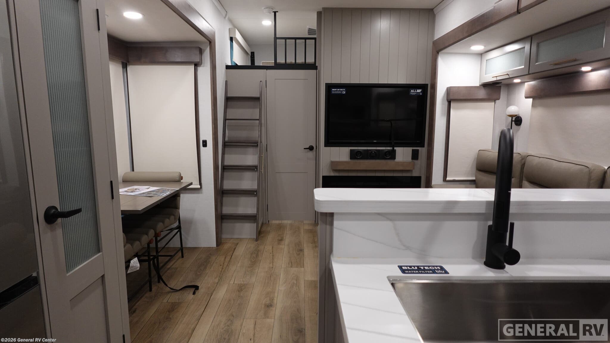 2026 Alliance RV Paradigm 395DS - New Fifth Wheel For Sale by General RV Center in Ashland, Virginia