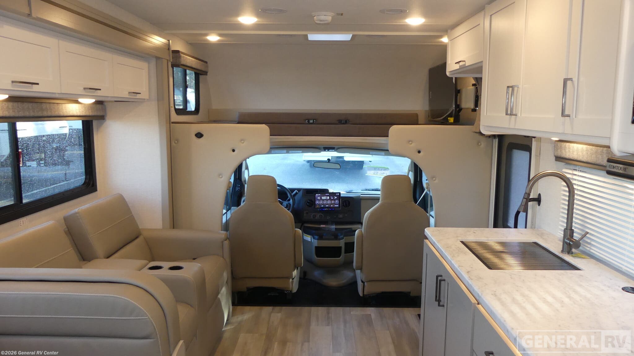 New 2026 Thor Motor Coach Pasadena SH31 available in Ashland, Virginia