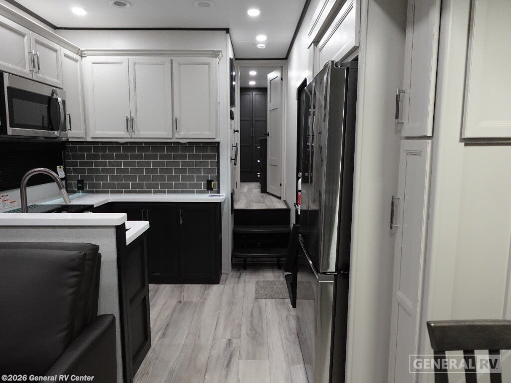 New 2025 Keystone Avalanche 380LT available in Ashland, Virginia