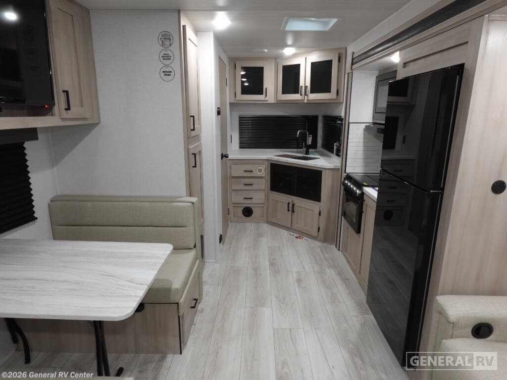 2025 East to West Della Terra 221ML - New Travel Trailer For Sale by General RV Center in Ashland, Virginia