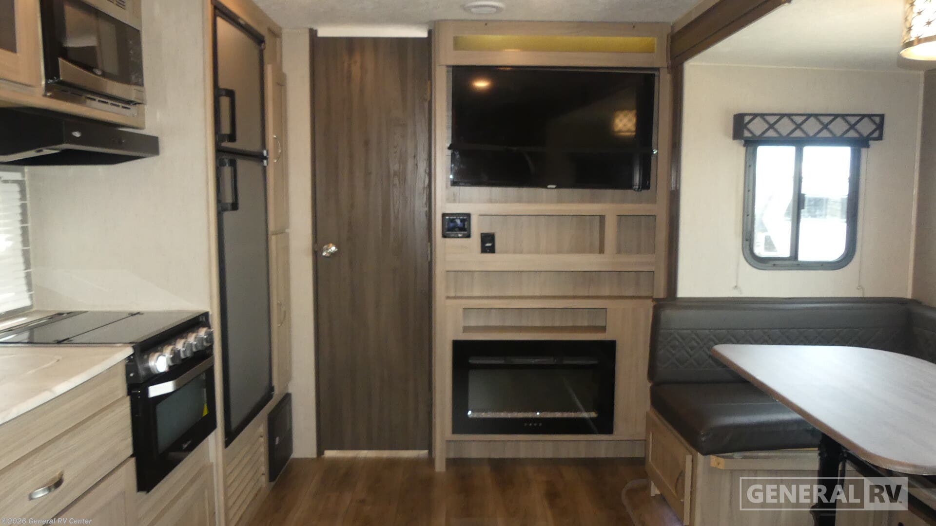 2021 Coachmen Freedom Express 248RBS - Used Travel Trailer For Sale by General RV Center in Ashland, Virginia