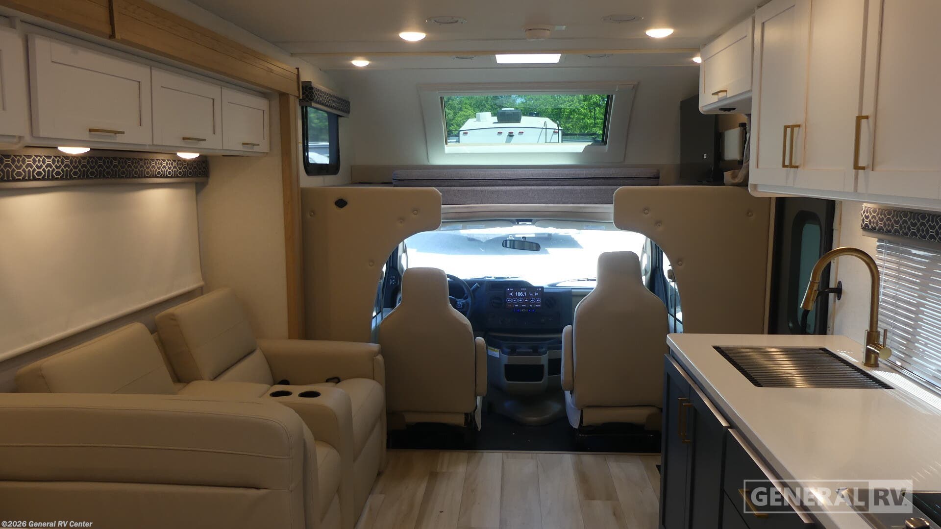 New 2026 Thor Motor Coach Quantum HS31 available in Ashland, Virginia