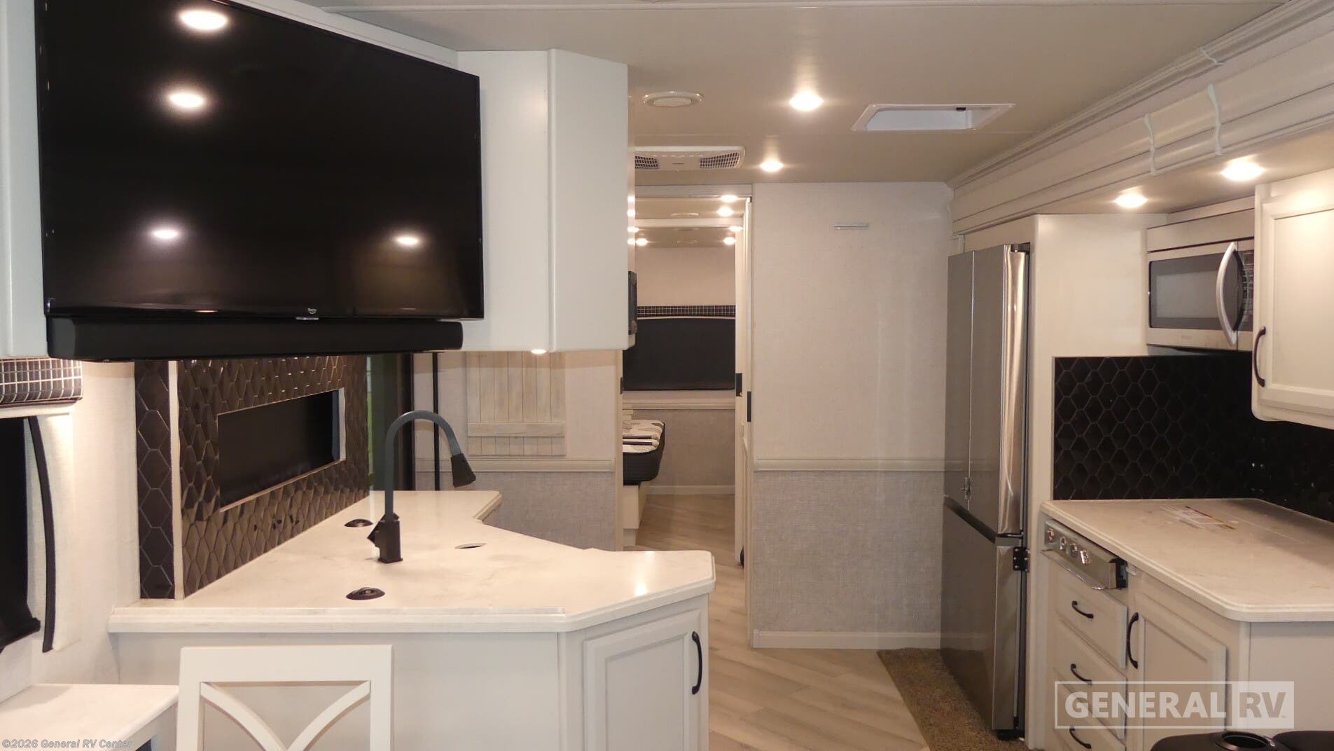 2024 Holiday Rambler Vacationer 35GL - Used Class A For Sale by General RV Center in Ashland, Virginia