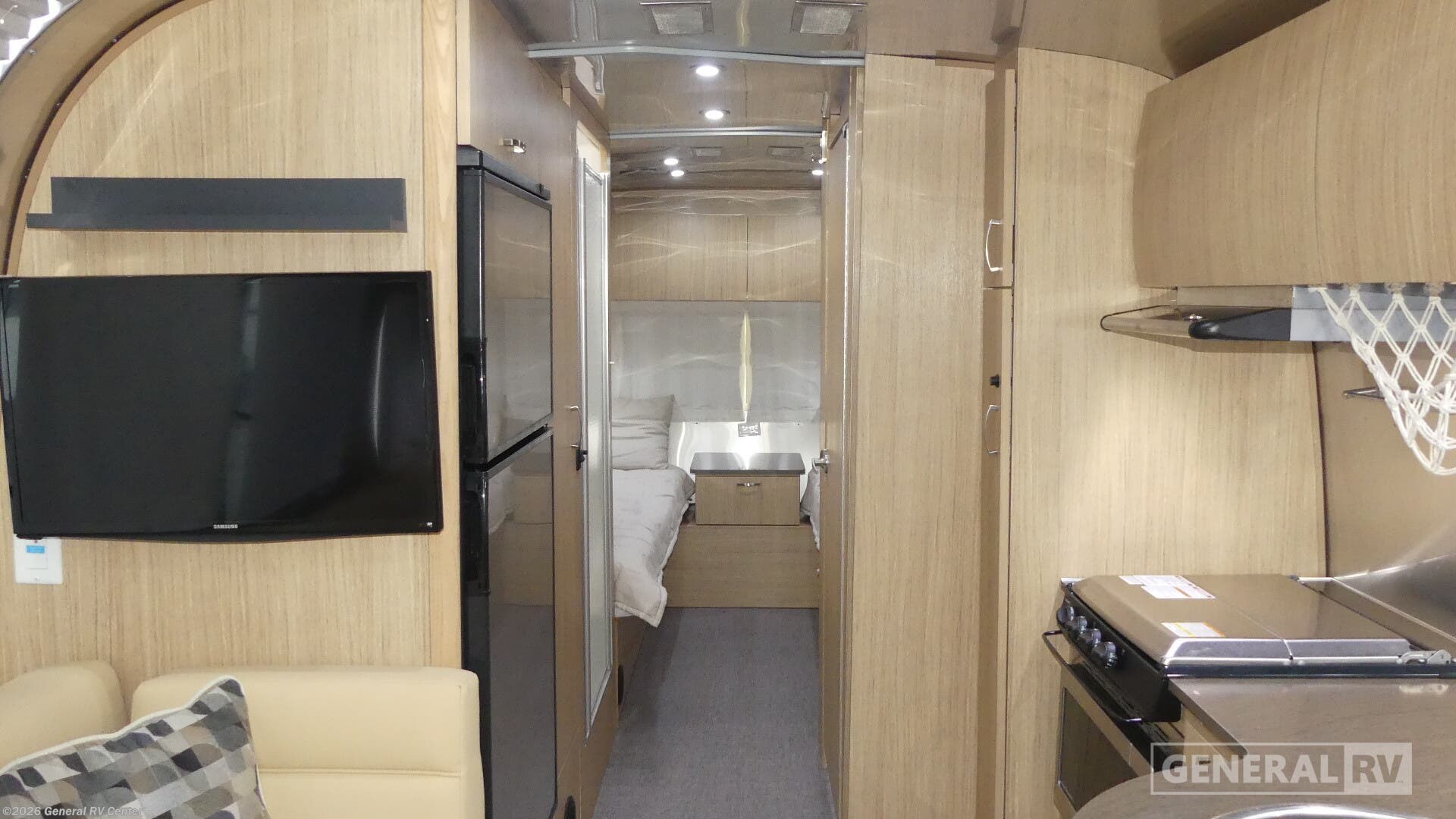 Used 2019 Airstream Flying Cloud 25FB available in Ashland, Virginia