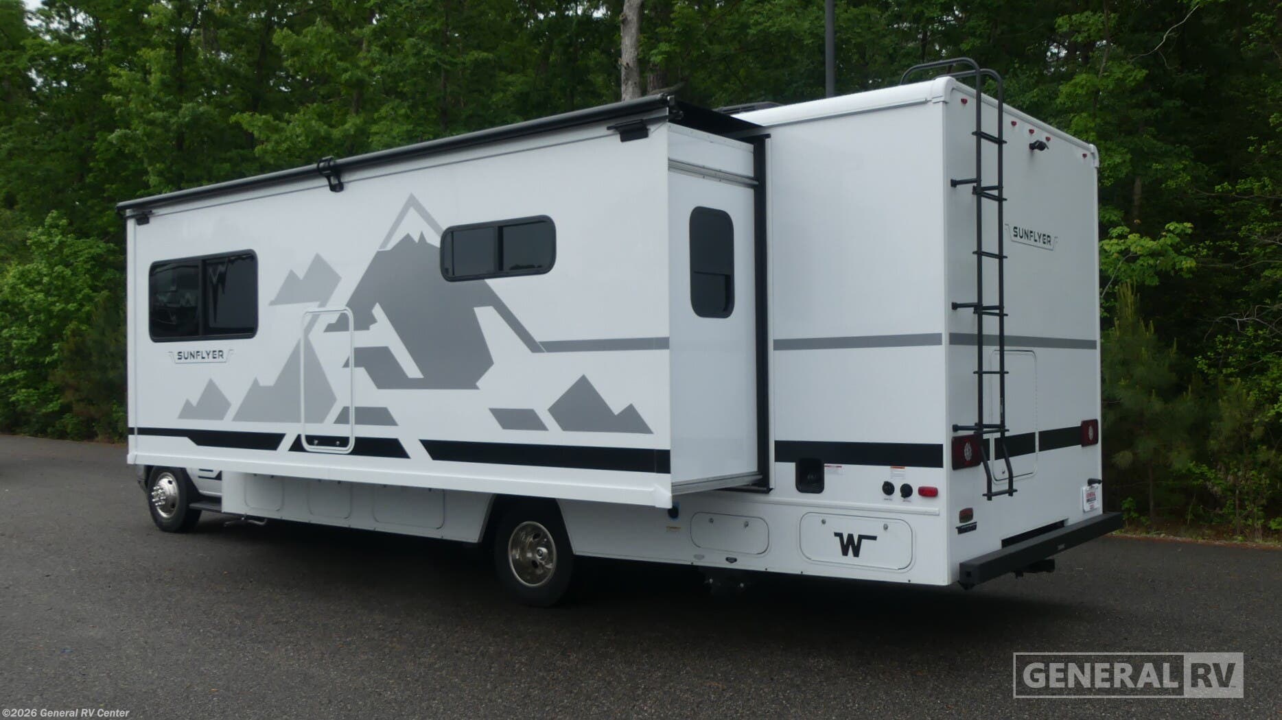 2027 Sunflyer 28MB by Winnebago from General RV Center in Ashland, Virginia