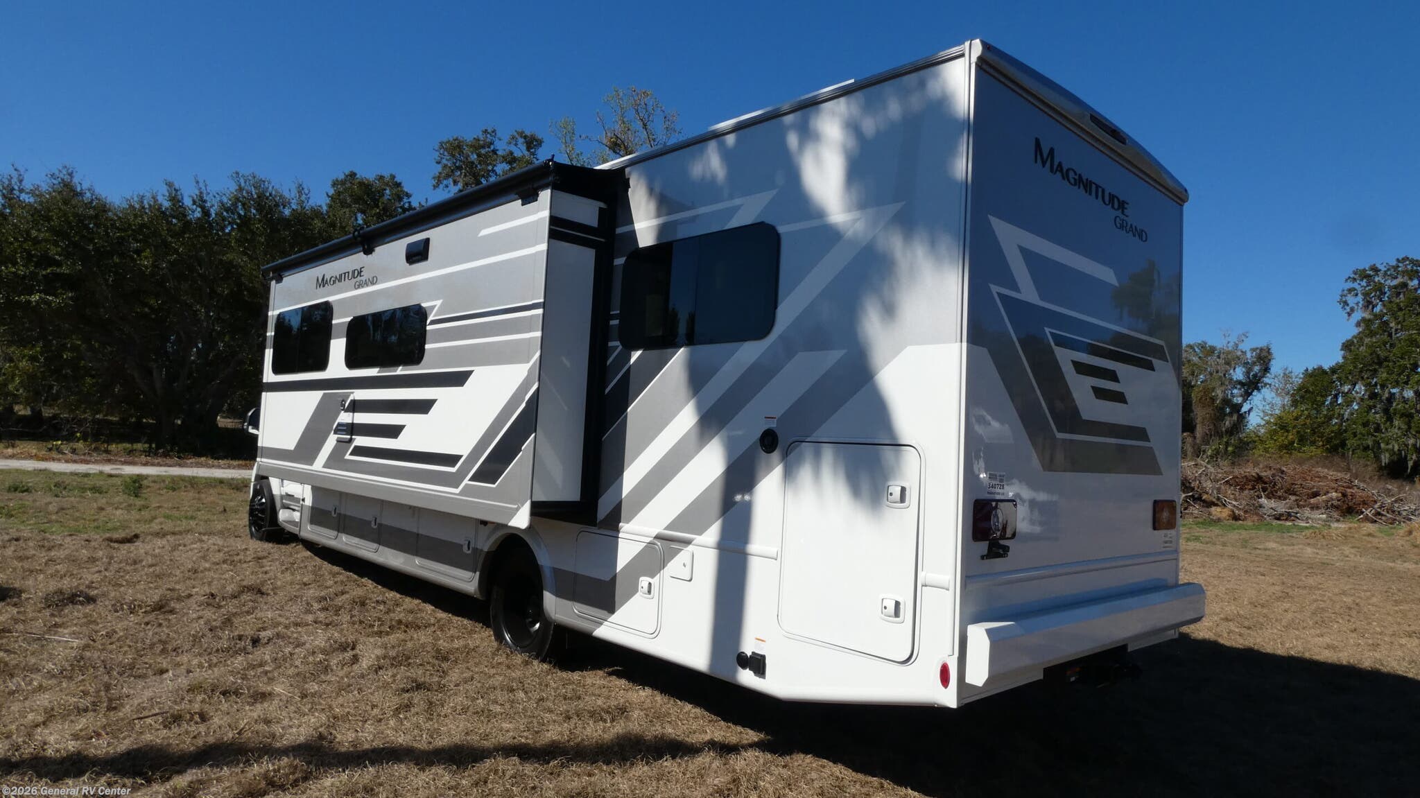 2026 Magnitude L35 by Thor Motor Coach from General RV Center in Ashland, Virginia