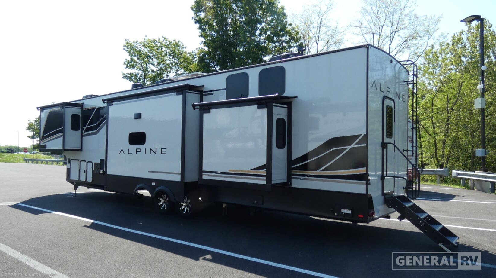 2024 Alpine 3912DS by Keystone from General RV Center in Ashland, Virginia