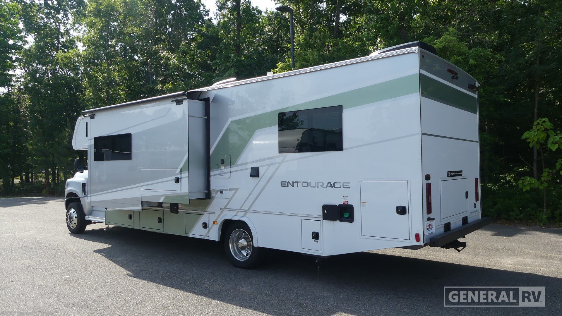2026 Entourage 320LV by Coachmen from General RV Center in Ashland, Virginia