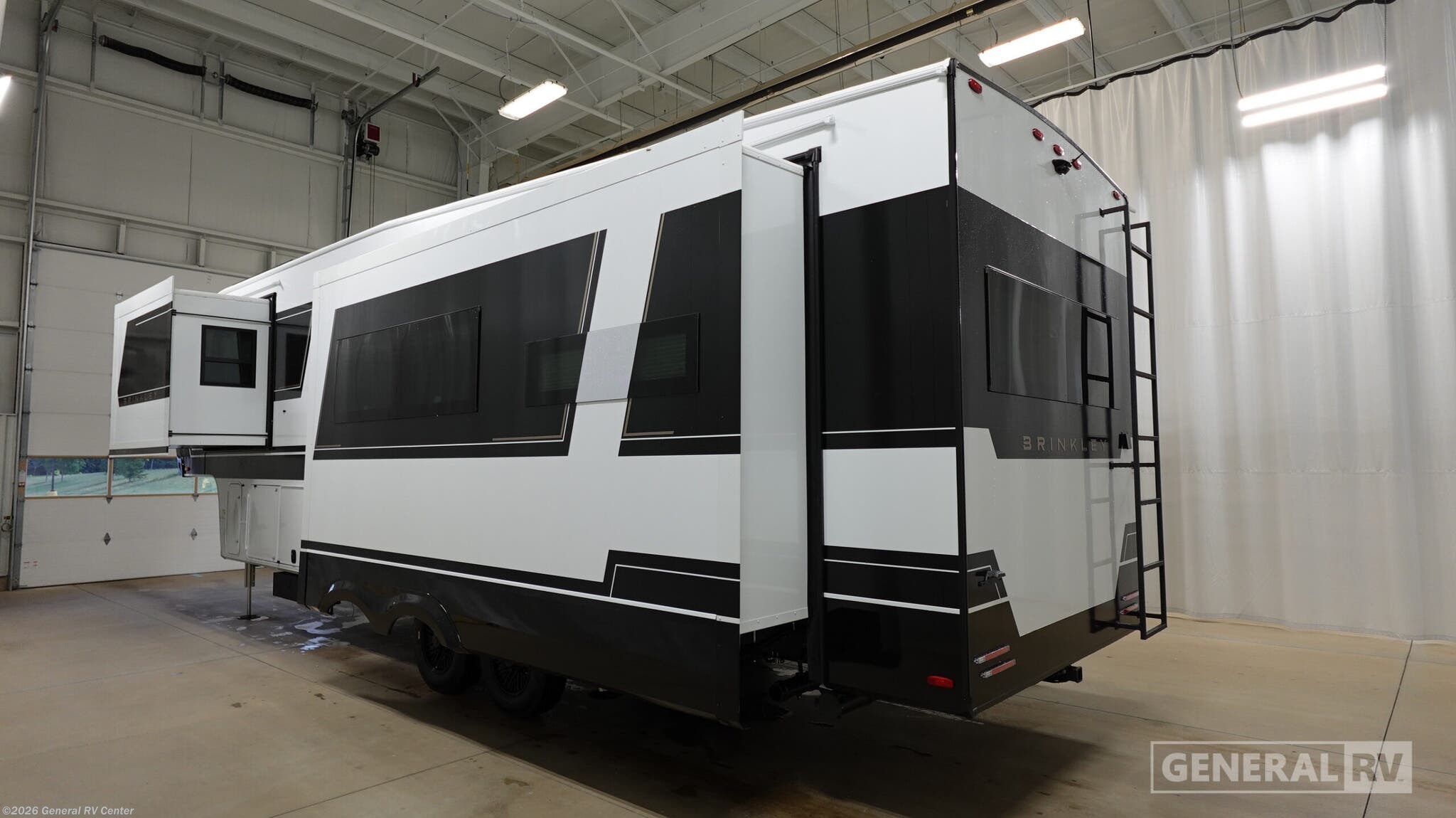 2027 Model Z 3200 by Brinkley RV from General RV Center in Ashland, Virginia