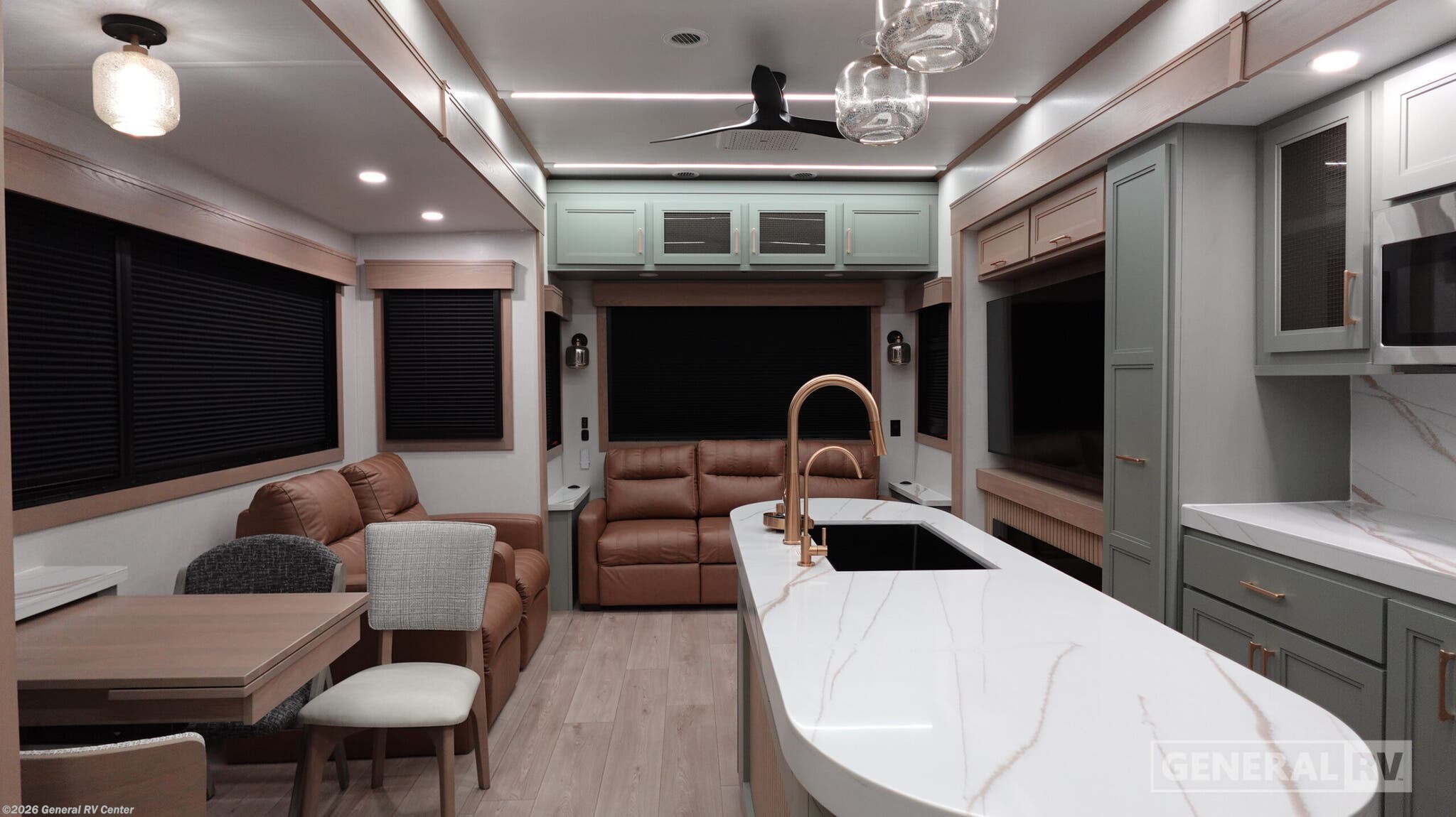 2027 CrossRoads Redwood 412GK - New Fifth Wheel For Sale by General RV Center in Ashland, Virginia