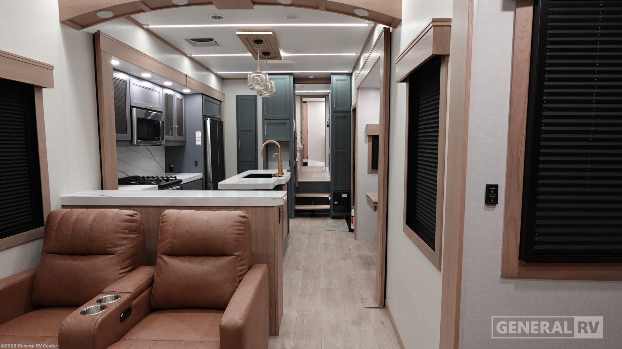 New 2027 CrossRoads Redwood 415RD available in Ashland, Virginia