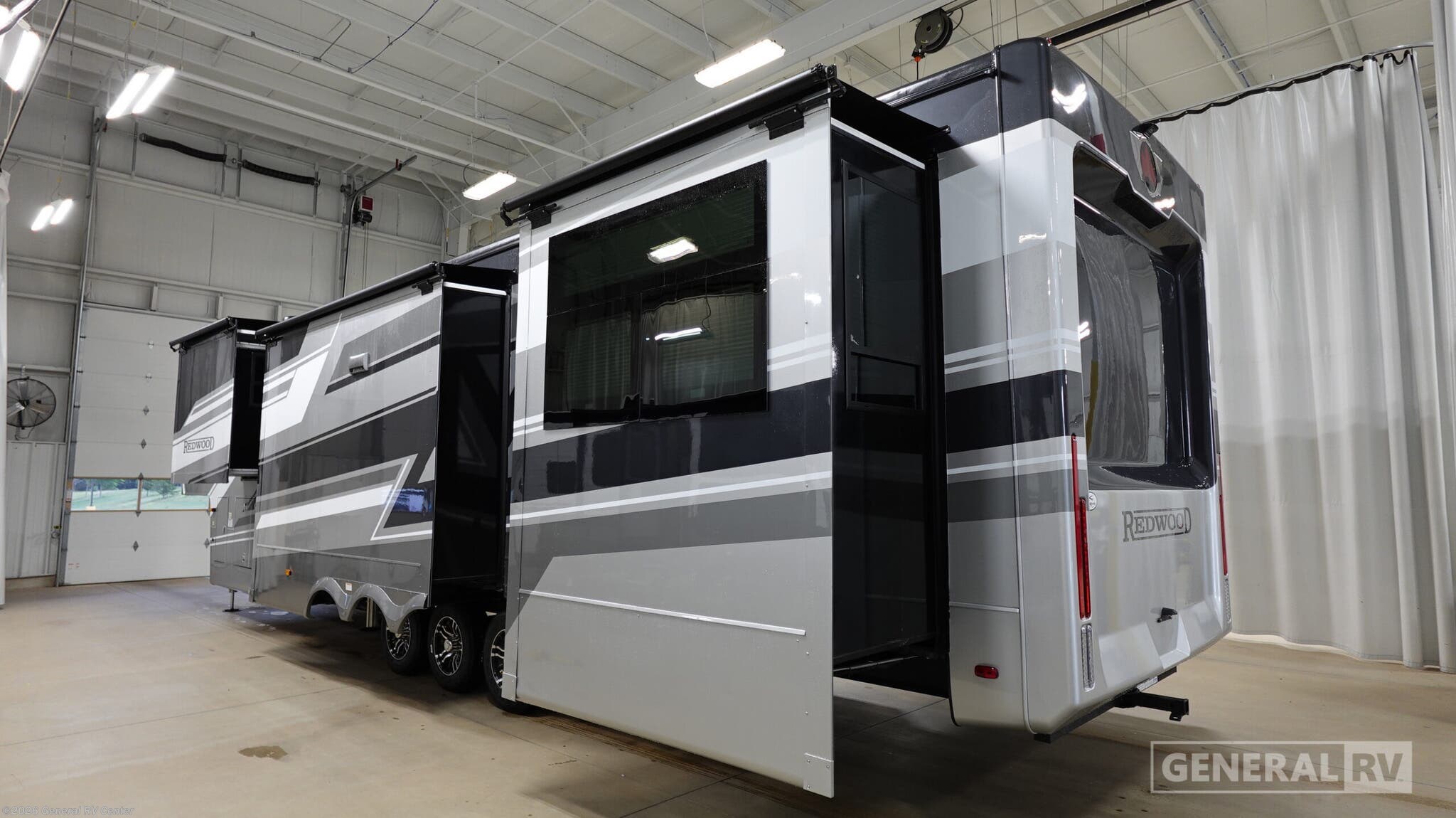 2027 Redwood 415RD by CrossRoads from General RV Center in Ashland, Virginia