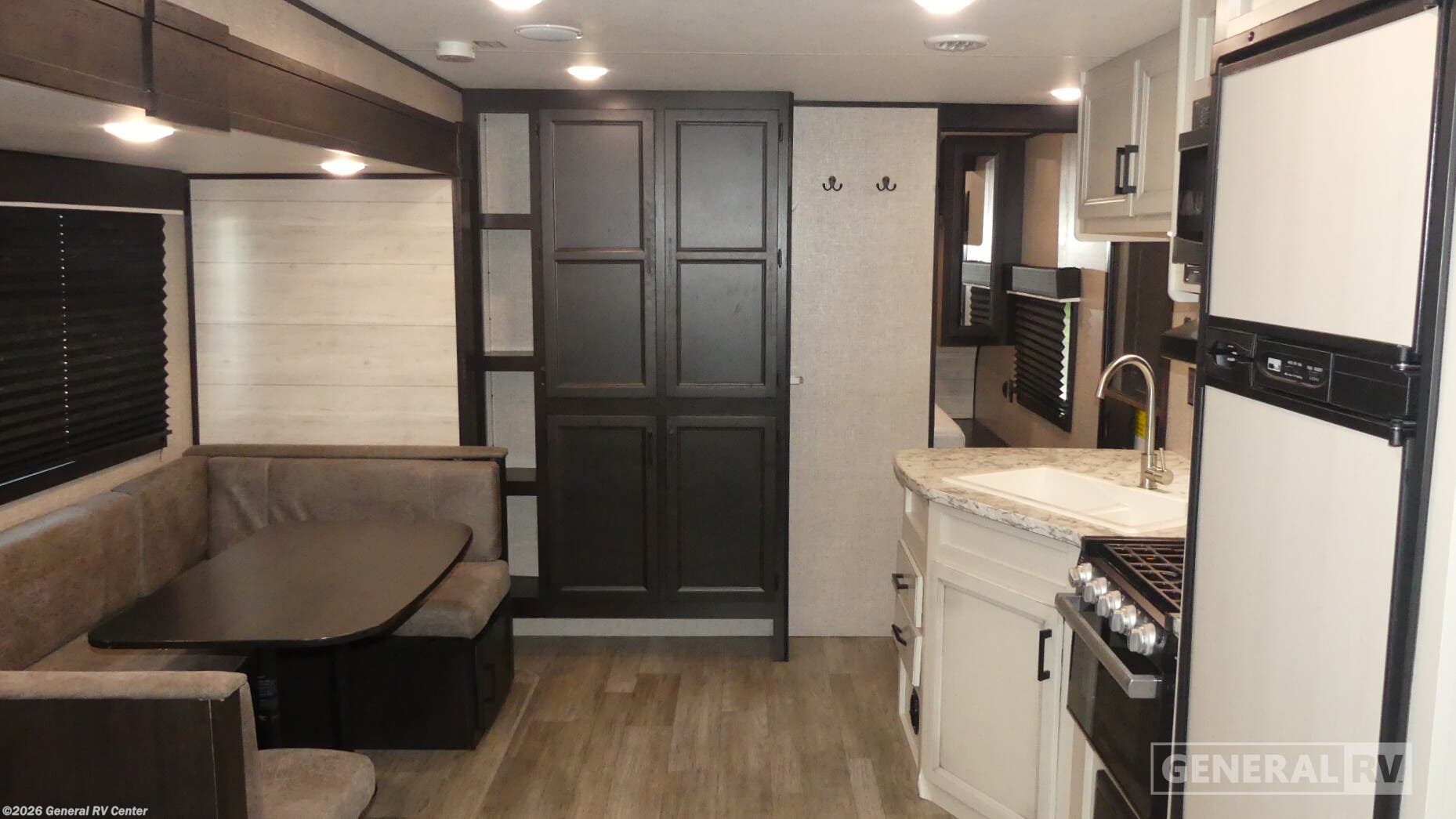 Used 2022 Jayco Jay Flight SLX 8 284BHS available in Ashland, Virginia