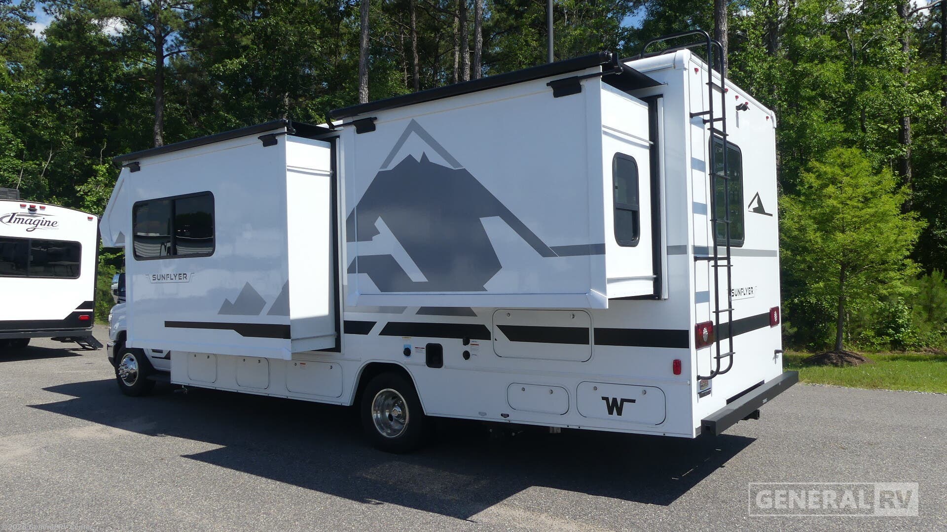 2027 Sunflyer 26FE by Winnebago from General RV Center in Ashland, Virginia