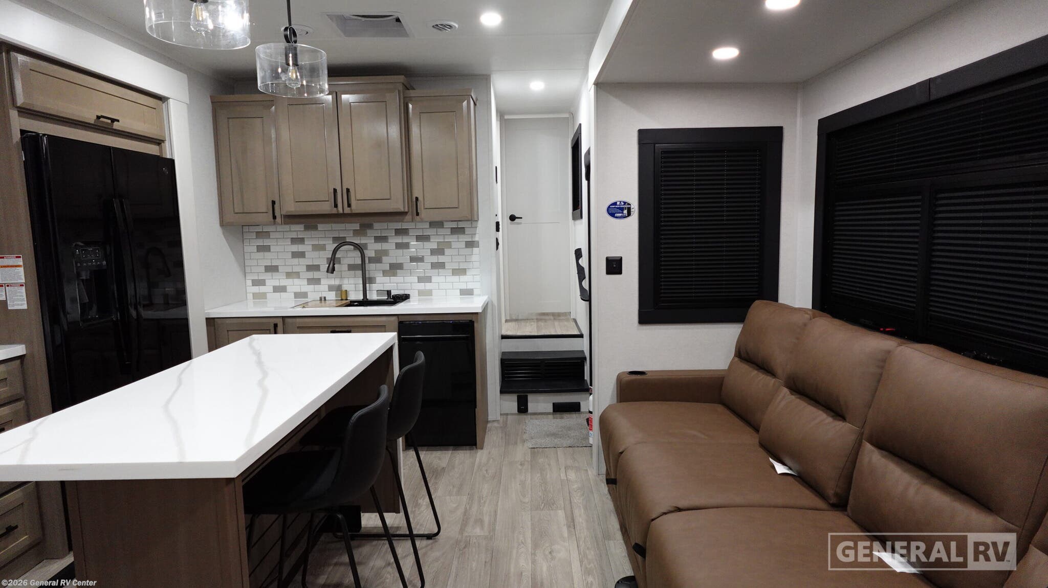 New 2027 Highland Ridge Open Range 3X 390TBS available in Ashland, Virginia