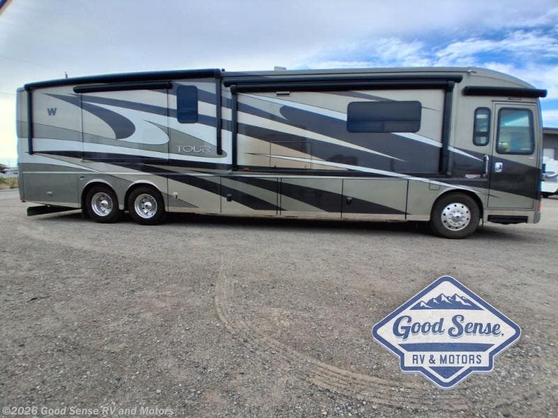 2014 Tour 42QD by Winnebago from Good Sense RV and Motors in Albuquerque, New Mexico