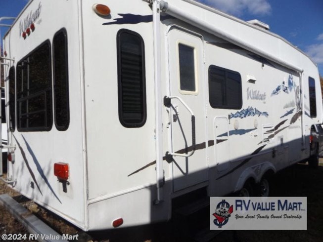 2006 Wildcat 29RLBS by Forest River from RV Value Mart in Manheim, Pennsylvania