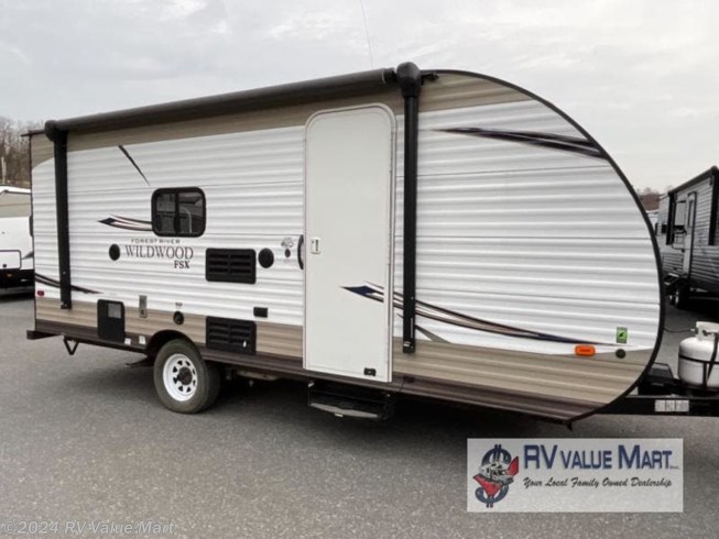 Used 2018 Forest River Wildwood FSX 197BH available in Manheim, Pennsylvania