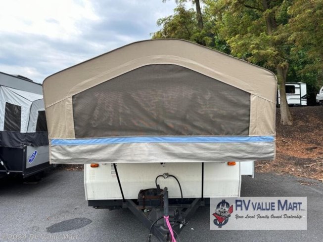 2013 Flagstaff Classic 625D by Forest River from RV Value Mart in Manheim, Pennsylvania