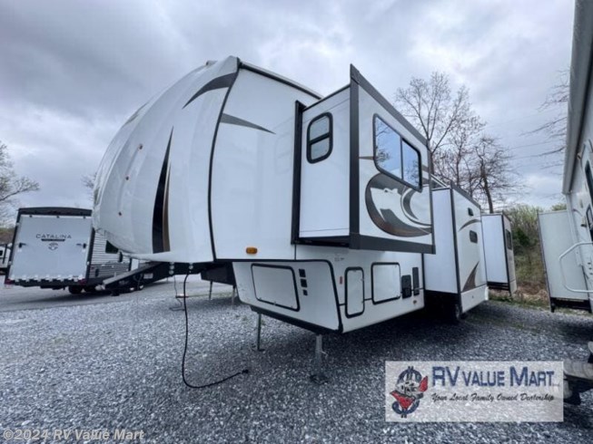 2024 Sabre 37FLH by Forest River from RV Value Mart in Manheim, Pennsylvania
