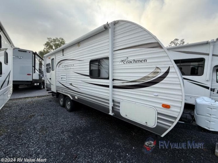 Used 2014 Coachmen Catalina Santara Series 29rk available in Manheim, Pennsylvania