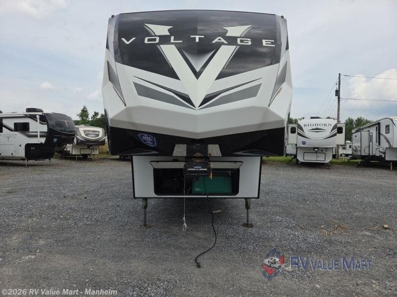 Used 2022 Dutchmen Voltage 4225 available in Manheim, Pennsylvania