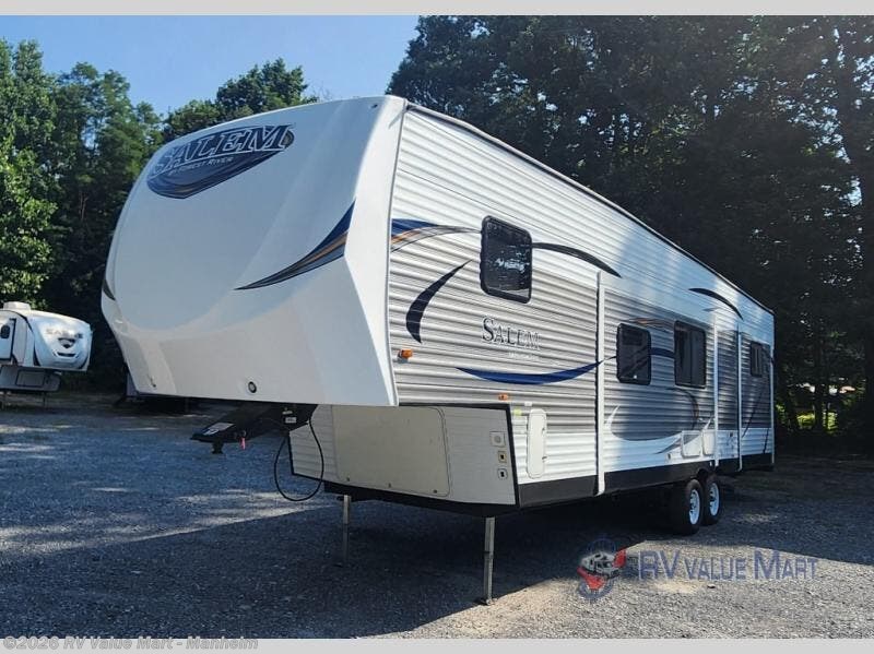 Used 2016 Forest River Salem 33BHOK available in Manheim, Pennsylvania