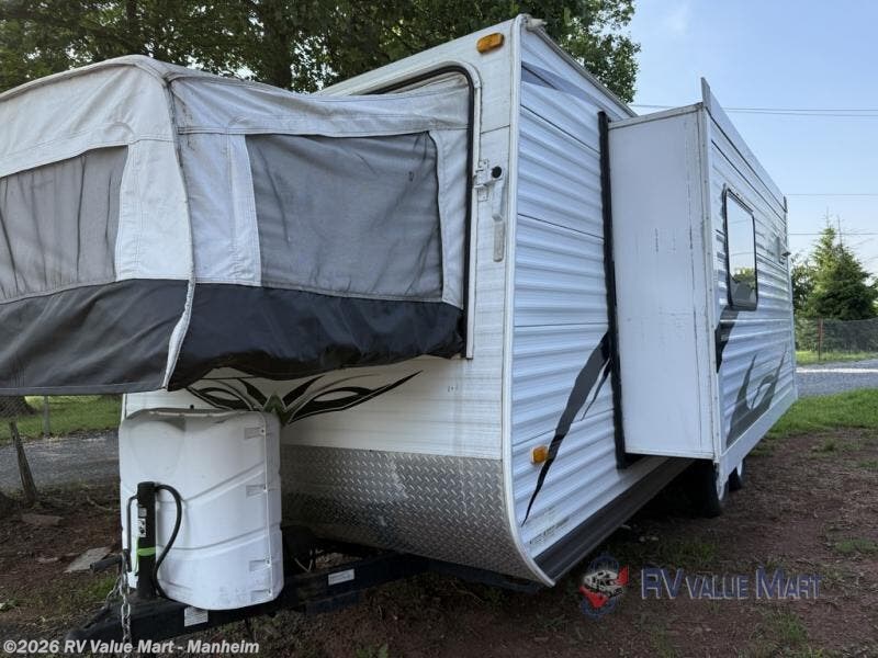 2011 Wildwood X-Lite 22EXL by Forest River from RV Value Mart - Manheim in Manheim, Pennsylvania