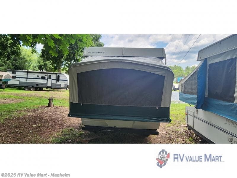 Used 2005 Coleman TAOS 3875 available in Manheim, Pennsylvania