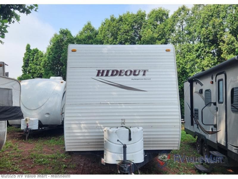 2011 Keystone Hideout 38BHDS - Used Travel Trailer For Sale by RV Value Mart - Manheim in Manheim, Pennsylvania