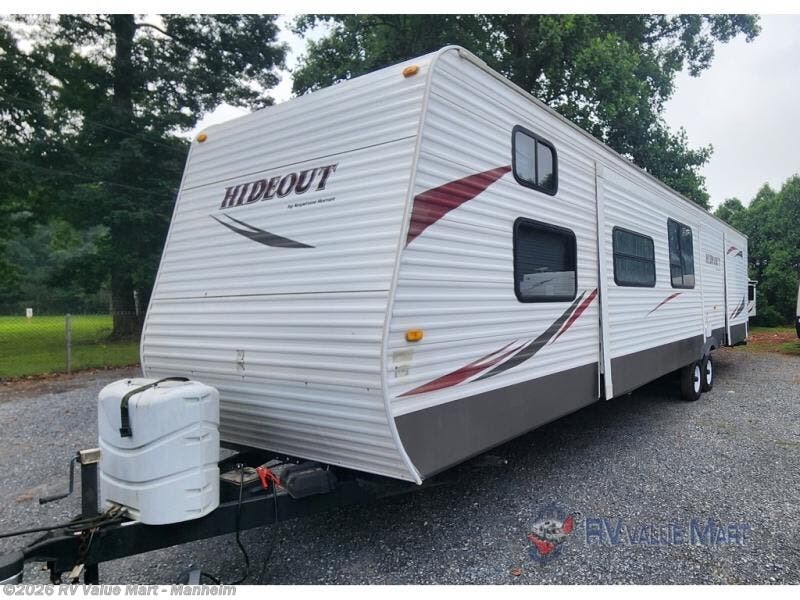 2011 Hideout 38BHDS by Keystone from RV Value Mart - Manheim in Manheim, Pennsylvania