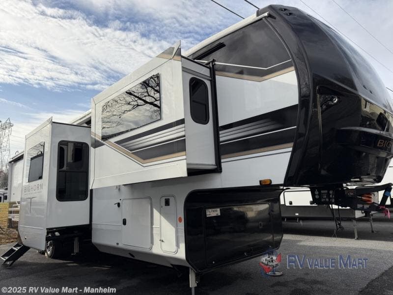 2026 Heartland Bighorn 39FL RV for Sale in Manheim, PA 17545