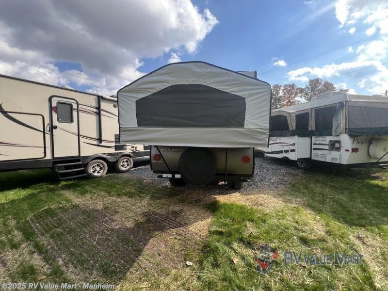 Used 2023 Forest River Flagstaff SE 207SE available in Manheim, Pennsylvania