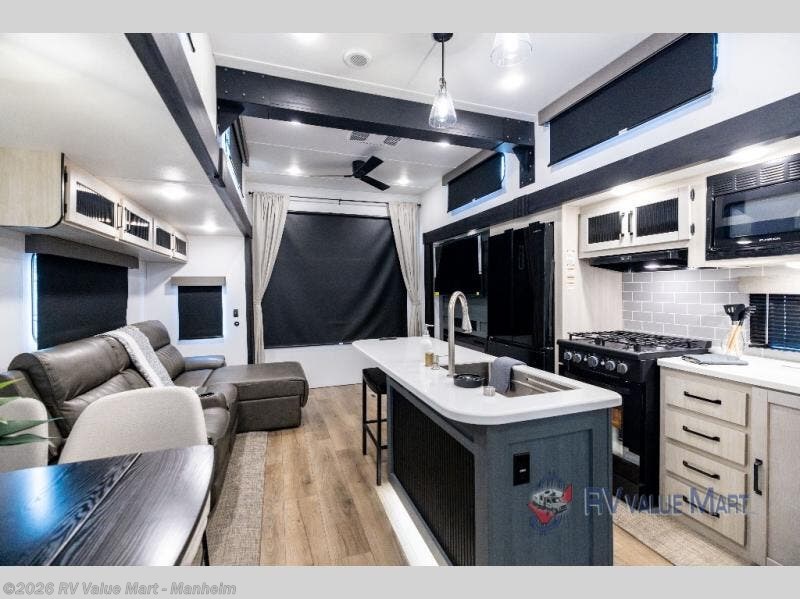 New 2026 Forest River Puma Vista 422LFT available in Manheim, Pennsylvania