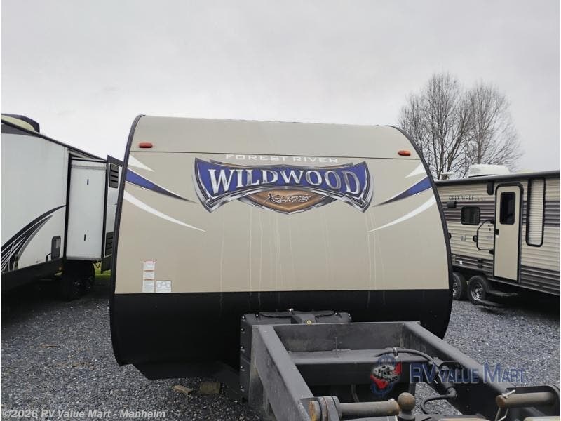 2017 Wildwood X-Lite 263BHXL by Forest River from RV Value Mart - Manheim in Manheim, Pennsylvania
