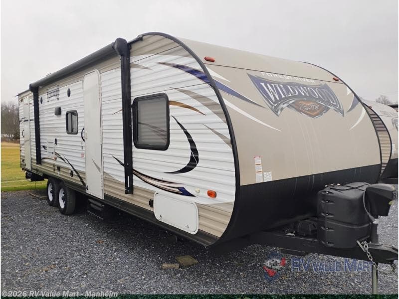 2017 Forest River Wildwood X-Lite 263BHXL - Used Travel Trailer For Sale by RV Value Mart - Manheim in Manheim, Pennsylvania