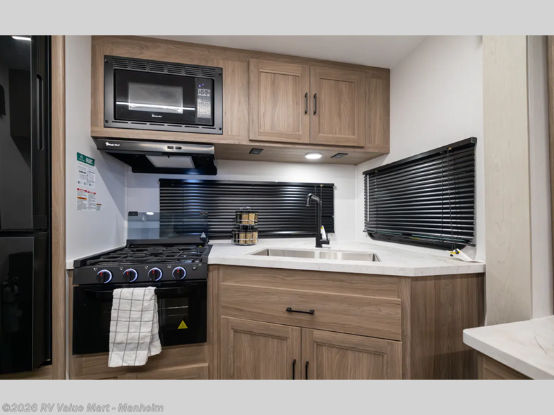 New 2026 Coachmen Freedom Express Select 247SE available in Manheim, Pennsylvania