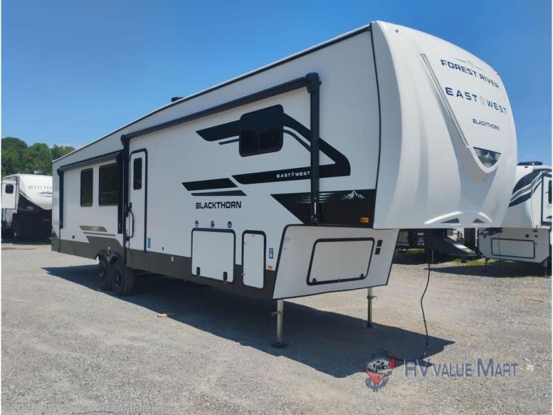 2026 Blackthorn 3750LK by East to West from RV Value Mart - Manheim in Manheim, Pennsylvania