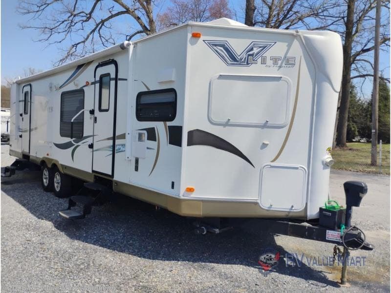 2012 Flagstaff V-Lite 30WFKSS by Forest River from RV Value Mart - Manheim in Manheim, Pennsylvania
