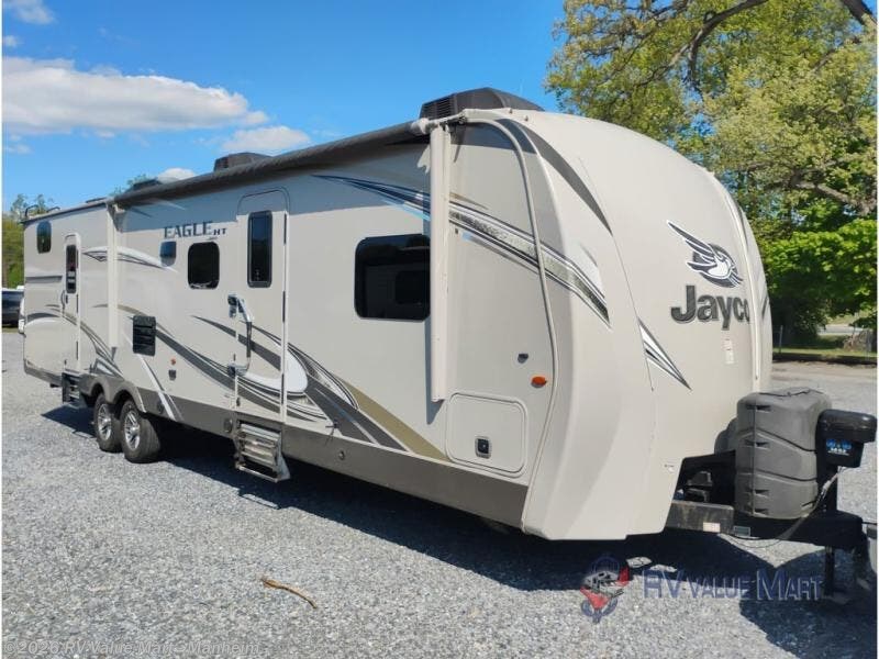 2017 Eagle 314BHDS by Jayco from RV Value Mart - Manheim in Manheim, Pennsylvania