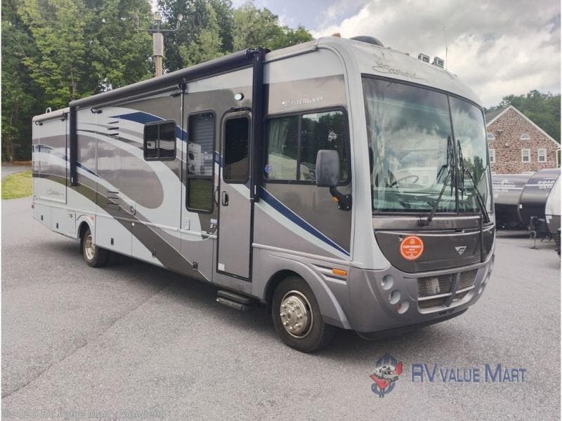 2005 Fleetwood Workhorse 37C - Used Class C For Sale by RV Value Mart - Manheim in Manheim, Pennsylvania